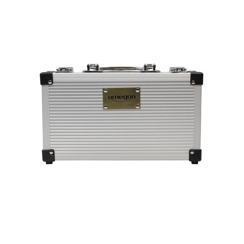 Set of eyepieces and accessories with case