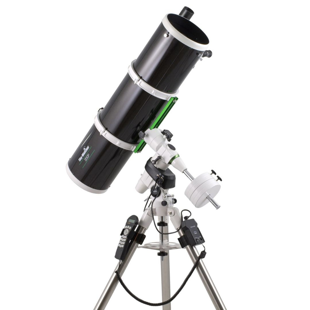 Sky-Watcher 200mm f/5 Telescope in NEQ5 Pro Go-To Black Diamond