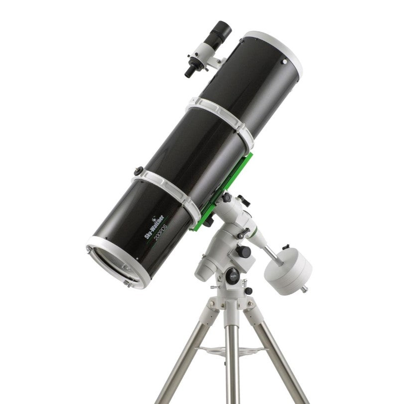 Sky-Watcher 200mm f/5 Dual Speed Telescope in NEQ5 Black Diamond