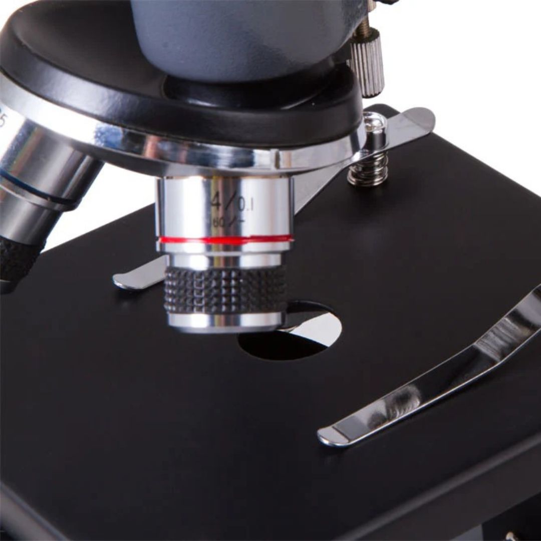Microscopio monocular Levenhuk 5S NG