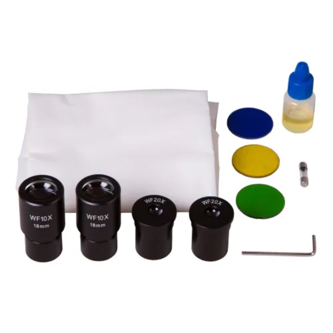 Microscopio trinocular Levenhuk 740T