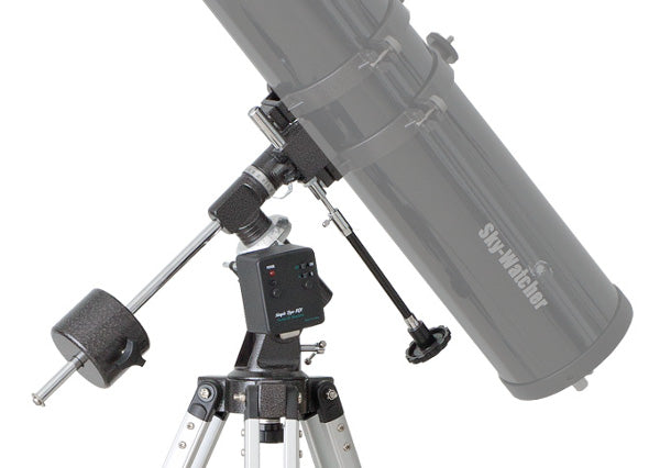Telescopio Sky-Watcher 114/900 EQ1 con motor