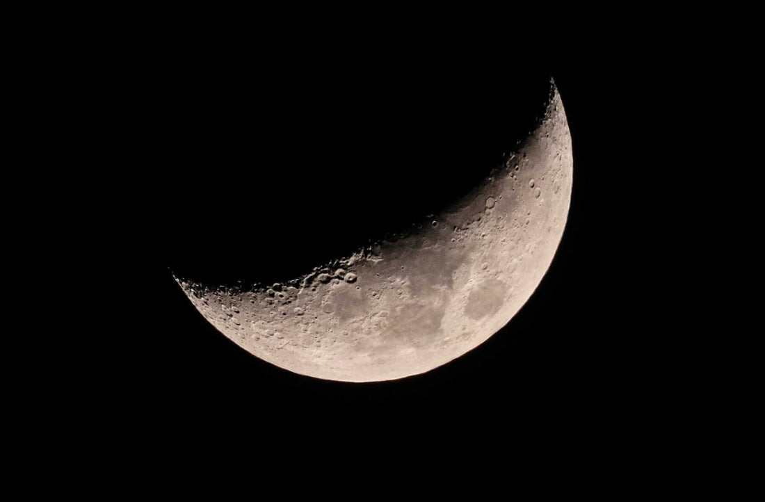 Guía práctica de astrofotografía lunar: cómo fotografiar la Luna con el equipo que ya tienes