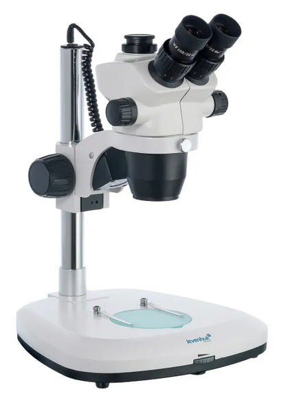 Microscopio trinocular Levenhuk 500T