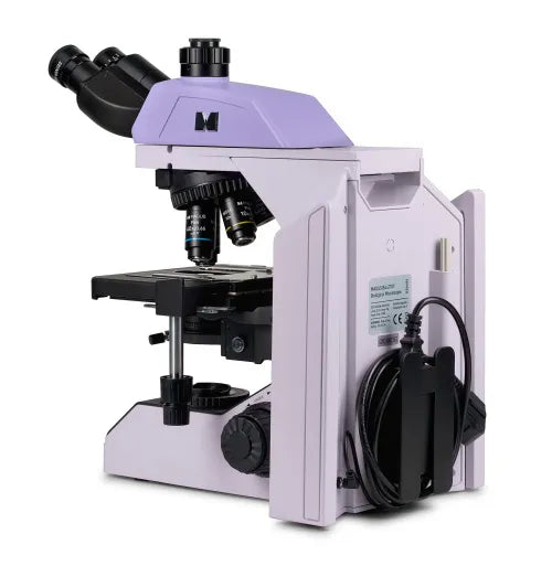 Microscopio biológico MAGUS Bio 270T