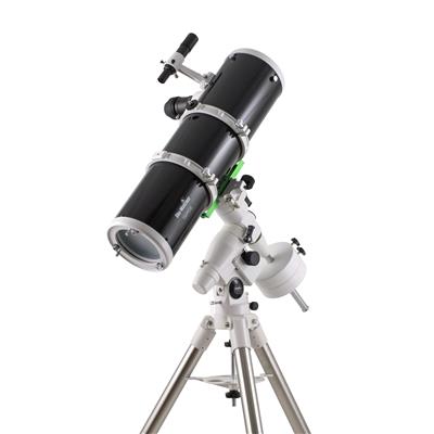 Telescopio Sky-Watcher 150/750 de doble velocidad en NEQ5 Pro Go-To BD