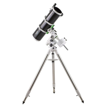 Telescopio Sky-Watcher 150/750 de doble velocidad en NEQ5 Black Diamond