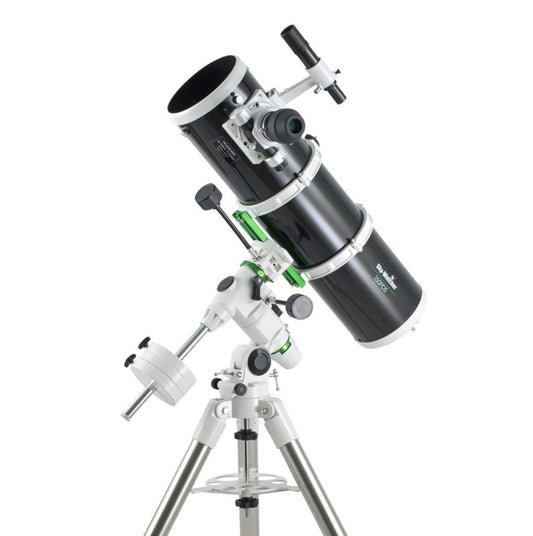 Telescopio Sky-Watcher 150/750 de doble velocidad en NEQ3-2 Black Diamond