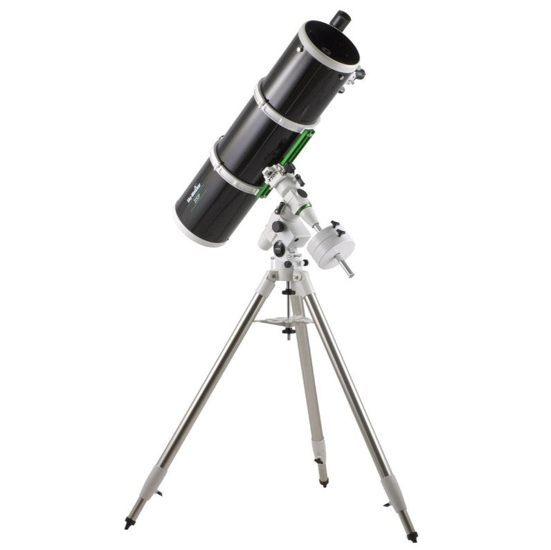 Telescopio Sky-Watcher de 200 mm f/5 en BD motorizado de doble eje NEQ5